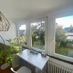 Zimmer Mit Bad Und Ankleideraum + Parkplatz