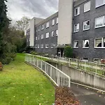 Stilvolles Apartment Auf Zeit In Duesseldorf Moersenbreuch