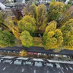 Cozy 2-Room-Apartment On Zoo Park In District 2