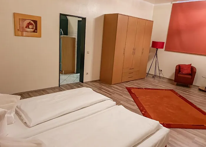 Airport Fashion Hotel