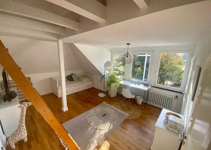 Zimmer Mit Bad Und Ankleideraum + Parkplatz
