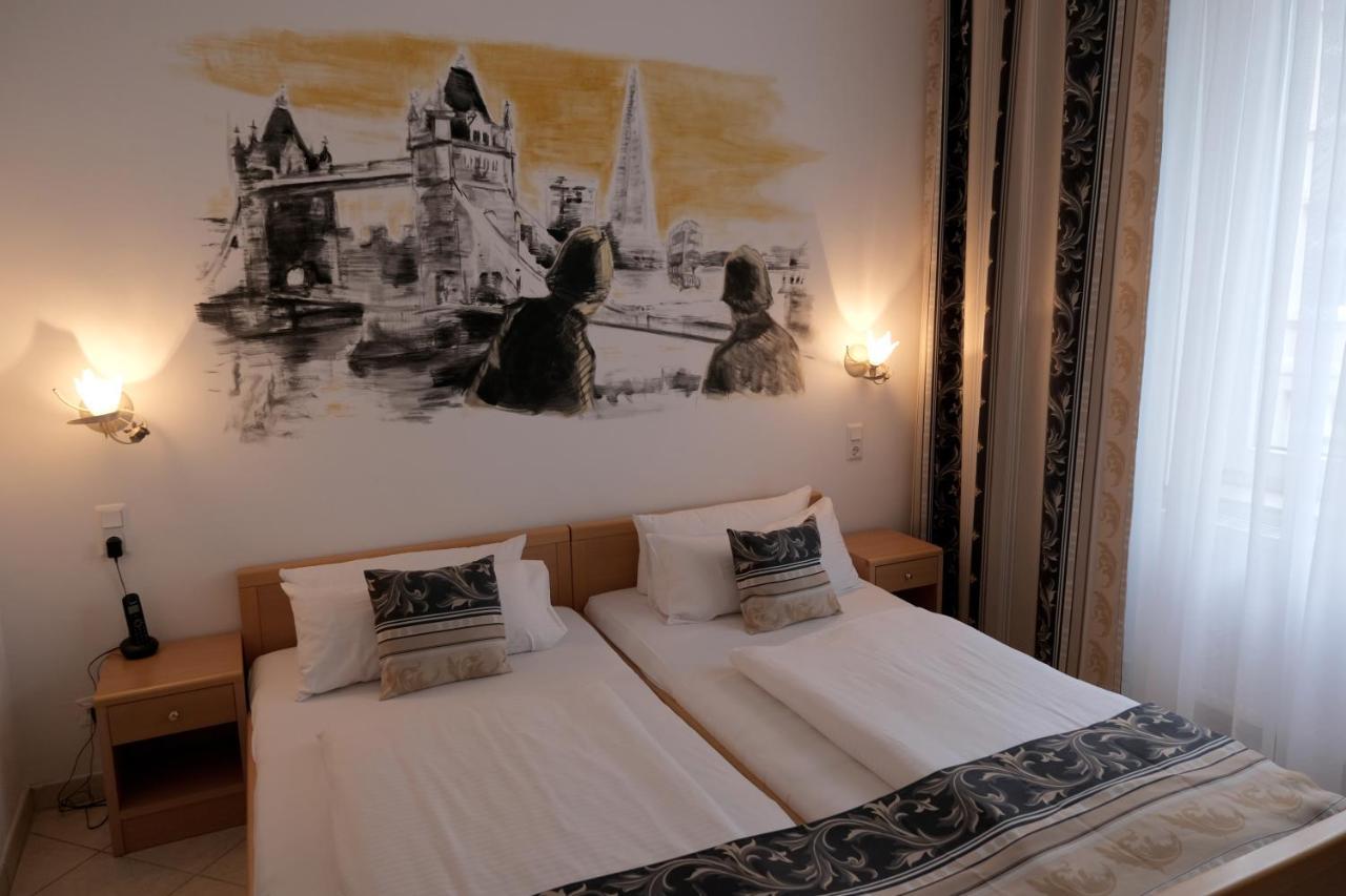 Engelbert Hotel 3*