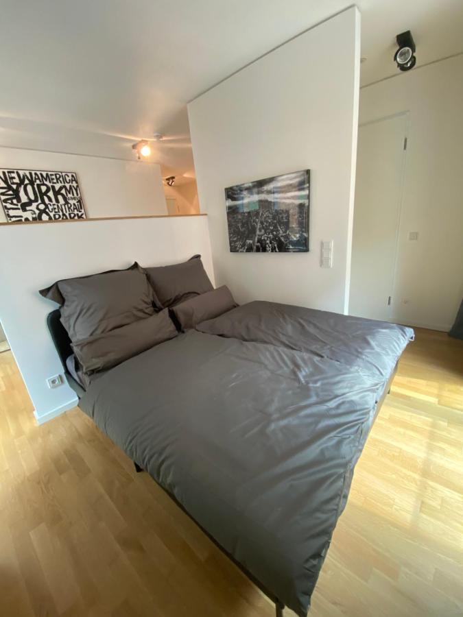 Stilvolles Apartment In Duesseldorf Am Medienhafen * Düsseldorf