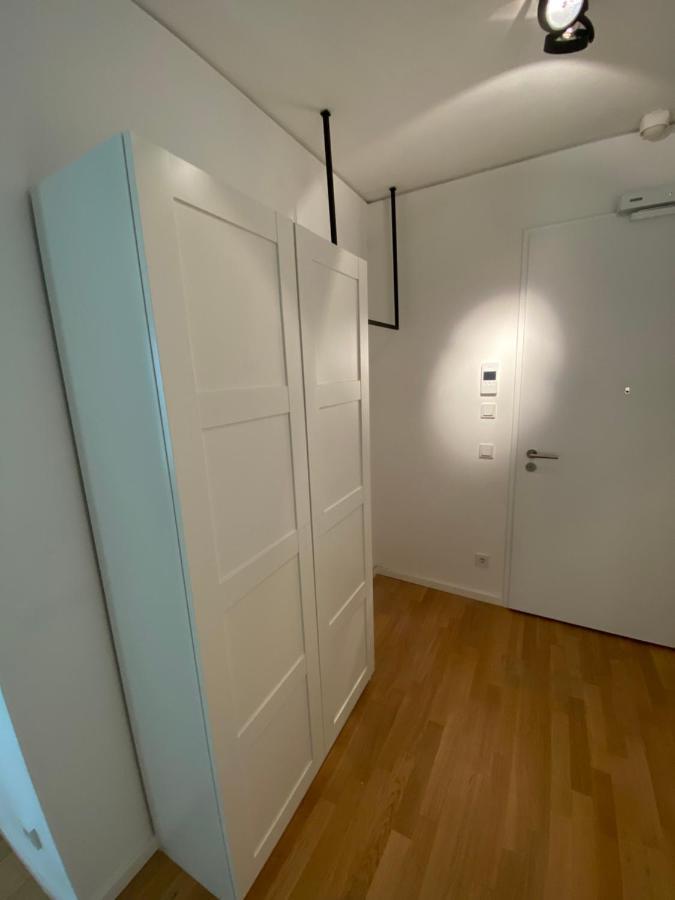 Stilvolles Apartment In Duesseldorf Am Medienhafen Düsseldorf