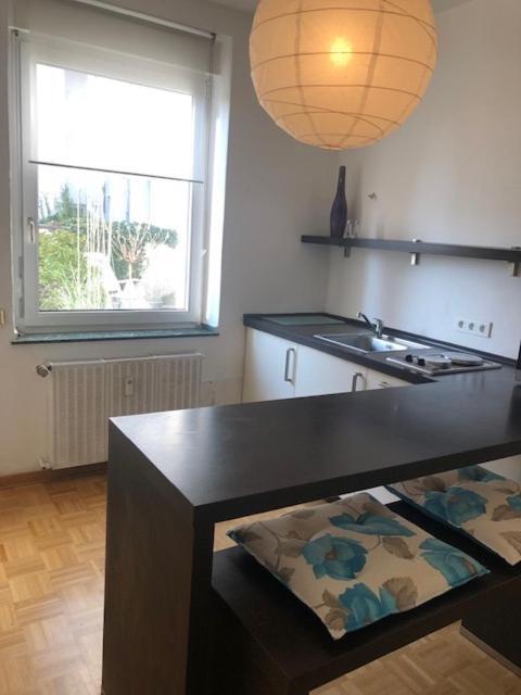 E - Quiet Business One Bedroom For 3 Guests Apartamento *