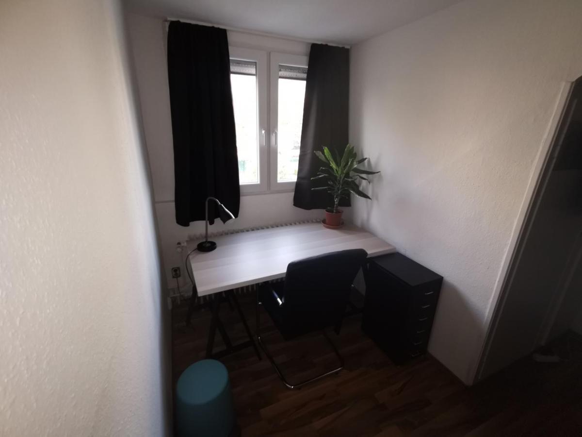 Eva's - Self Check-in & Only Private * Düsseldorf