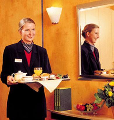 National Hotel 3*