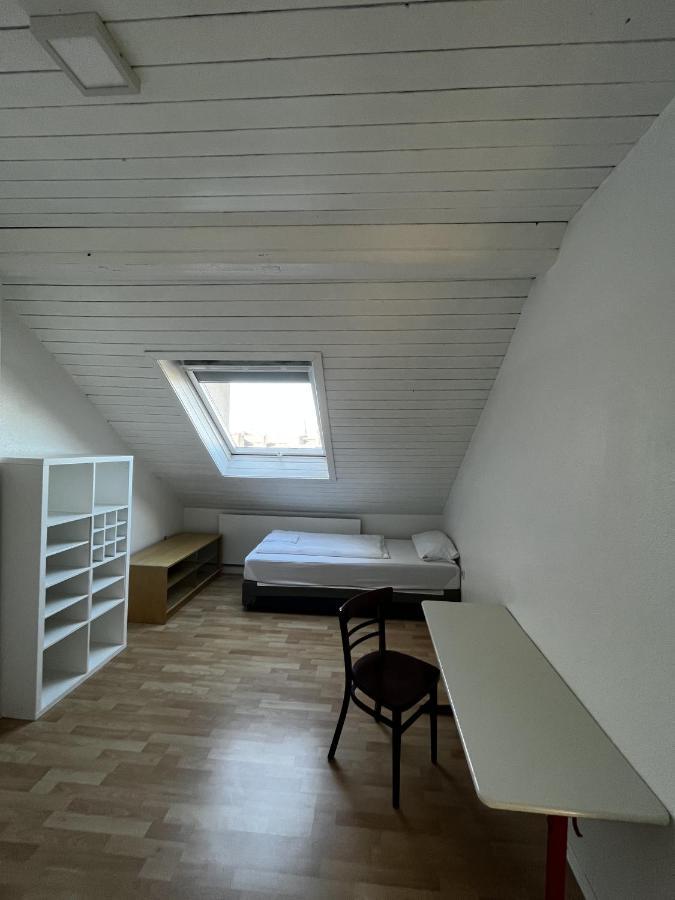 Urban Living On Worringer