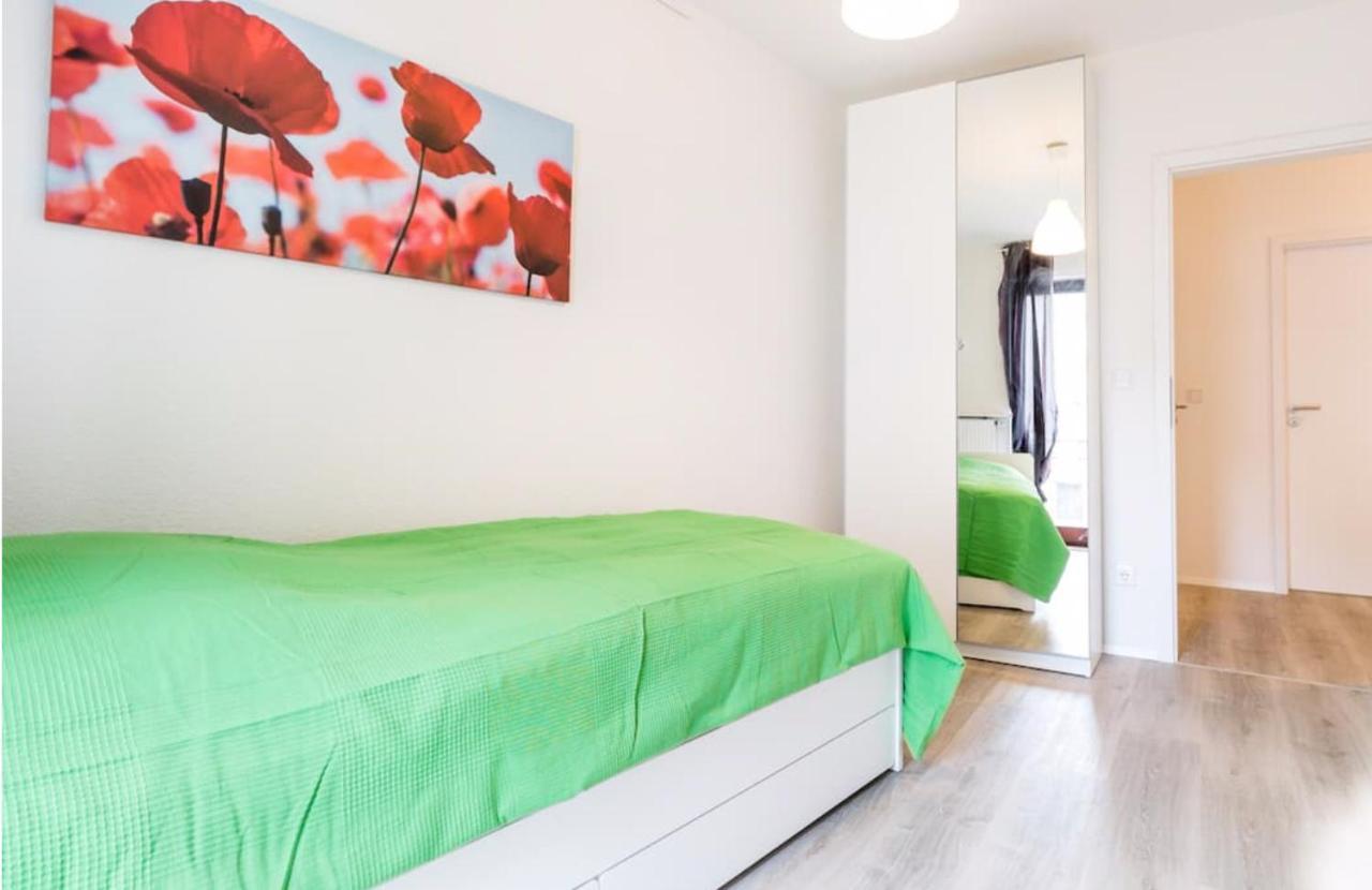 Apartment Homefy Oldtown - 6 People - 2 Bath - Balcony - Location Düsseldorf