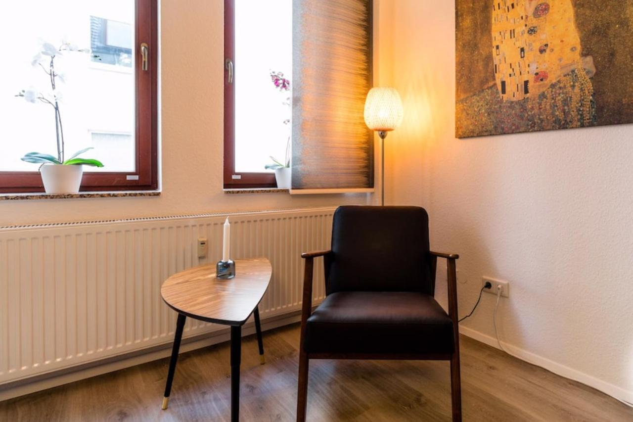 Apartment Homefy Oldtown - 6 People - 2 Bath - Balcony - Location Düsseldorf