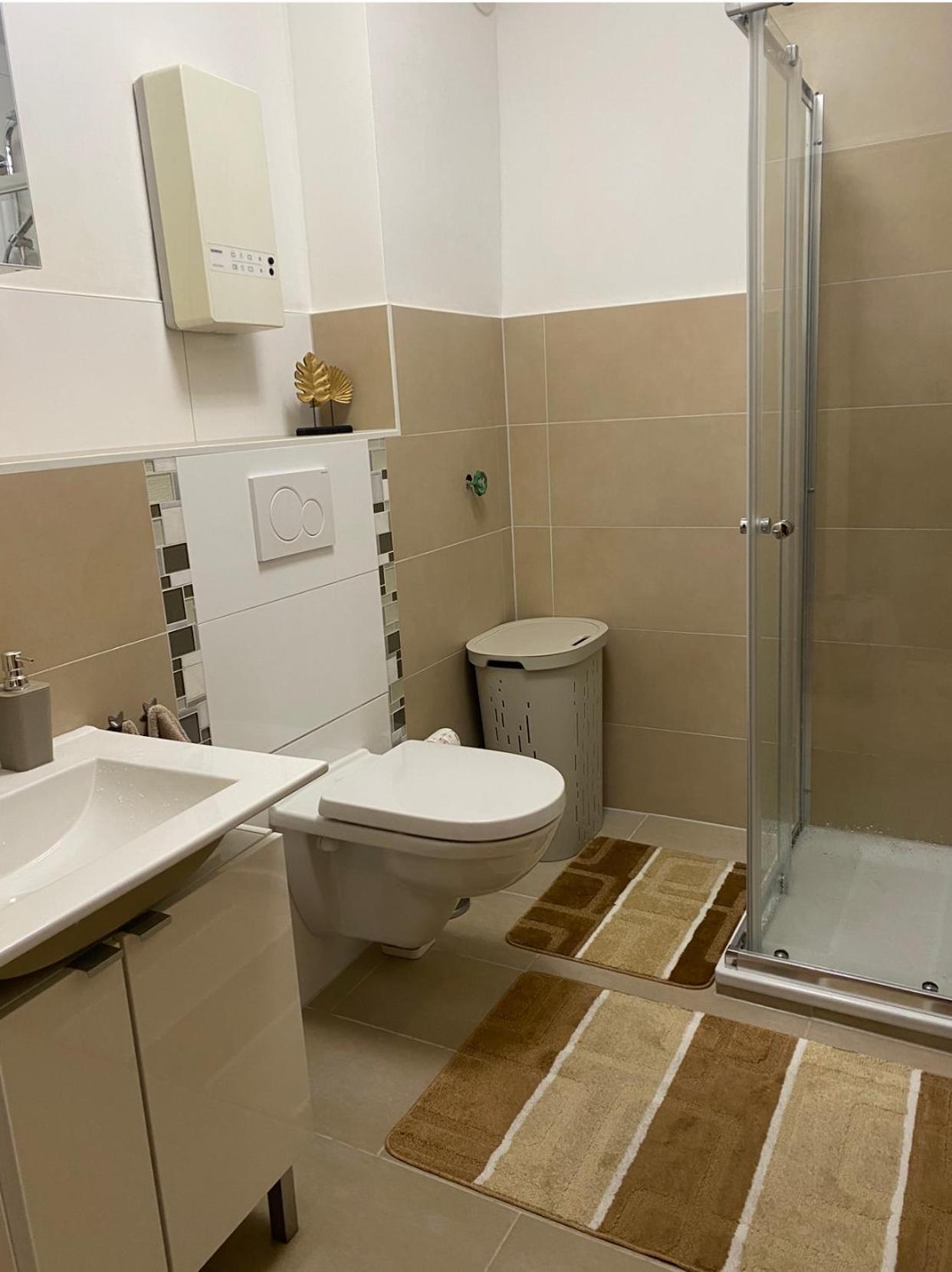 Apartment Stilvolles Auf Zeit In Moersenbreuch Dusseldorf