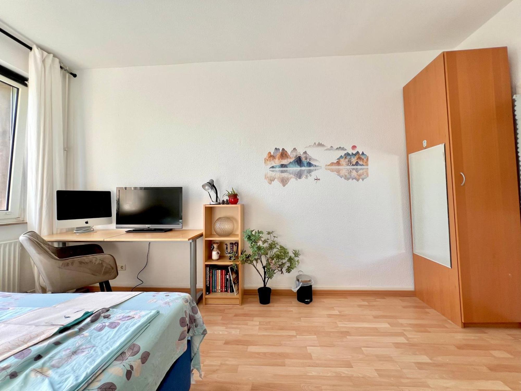 Apartment Cozy 2-room-apartment On Zoo Park In District 2 Dusseldorf