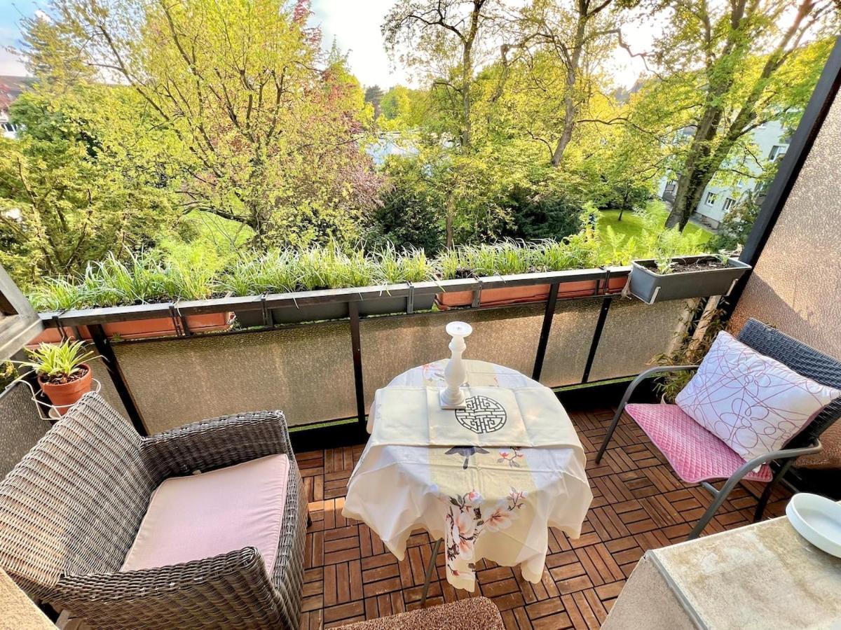 Cozy 2-room-apartment On Zoo Park In District 2