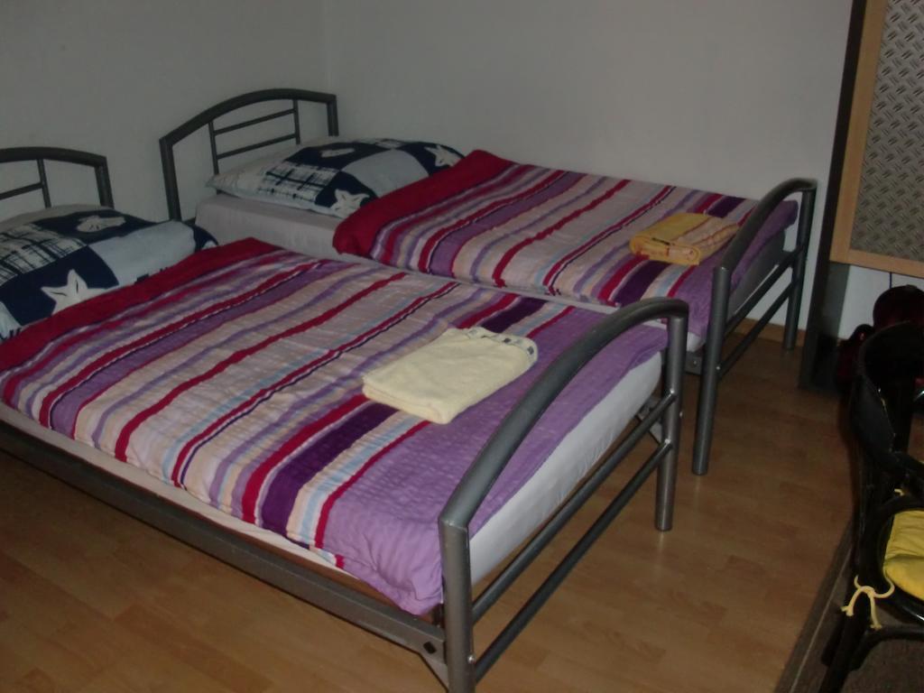 Apartment Monteurwohnung Im Zentrum Lierenfeld Dusseldorf