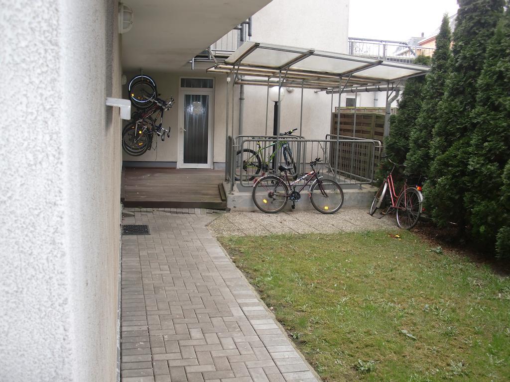 Apartment Monteurwohnung Im Zentrum Lierenfeld *