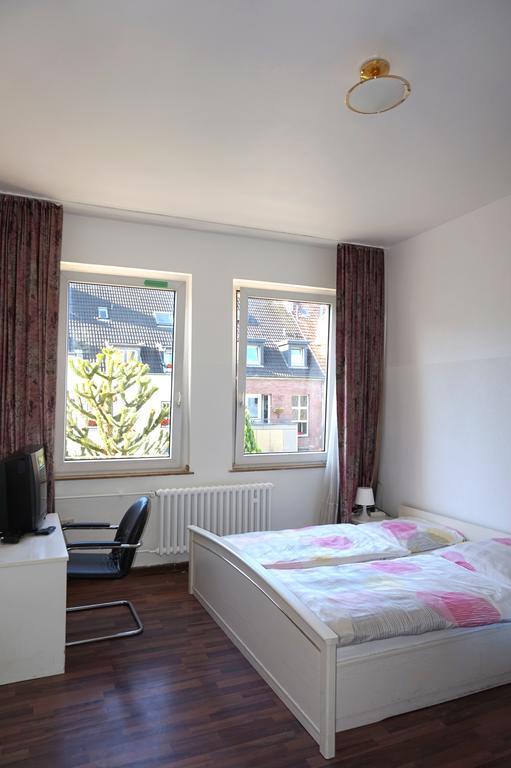 Artus Hotel Dusseldorf