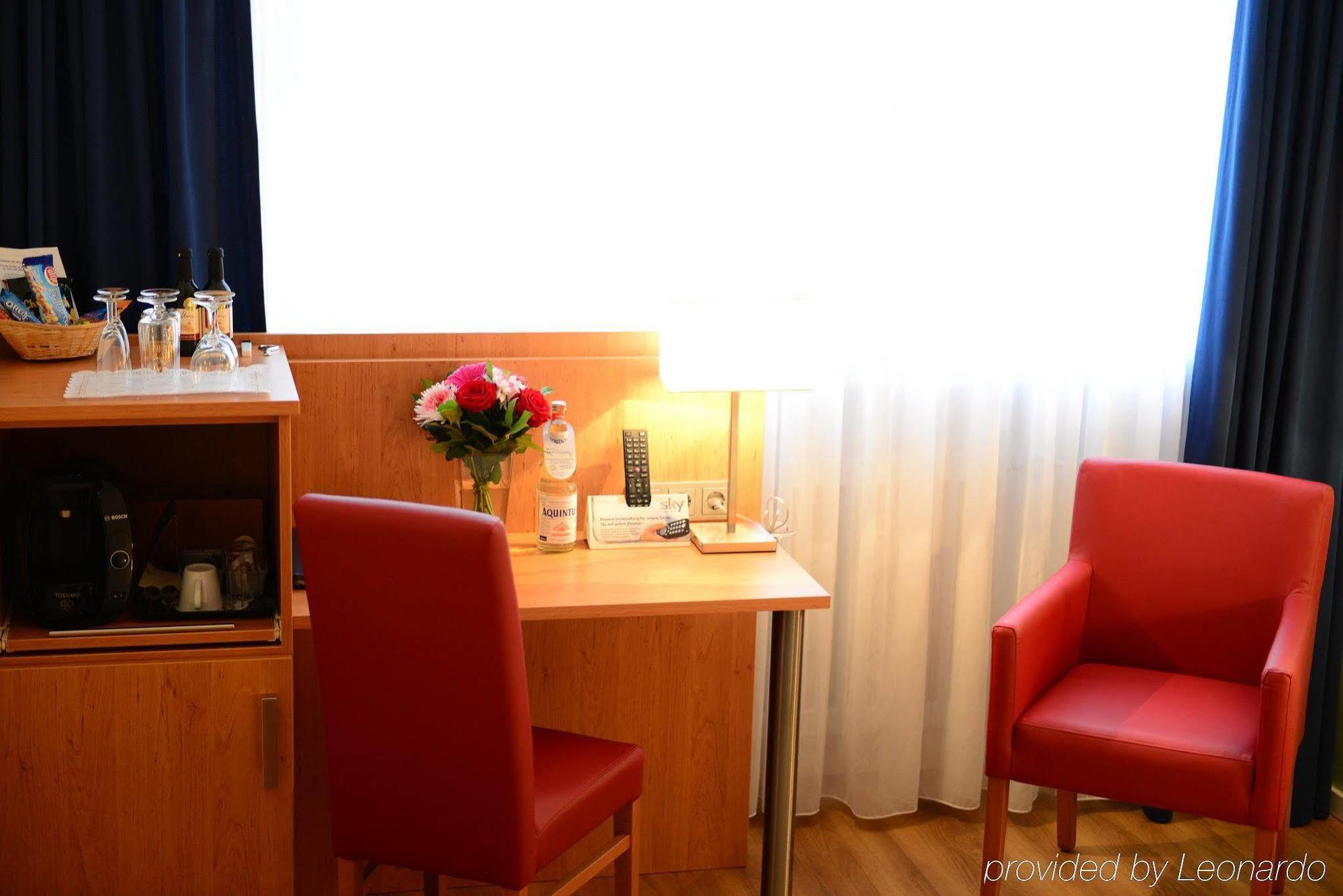 National Hotel