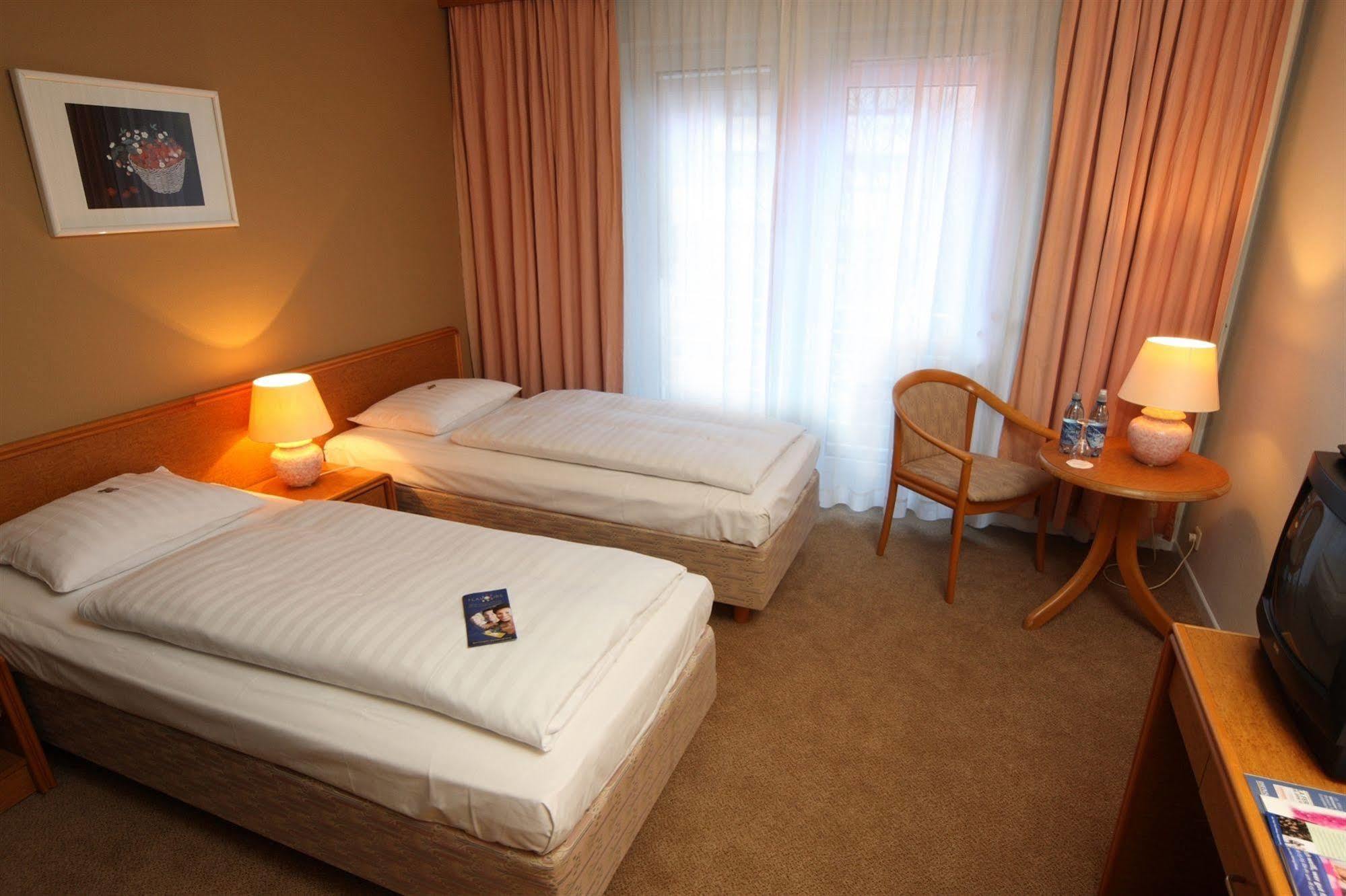 Hk Hotel