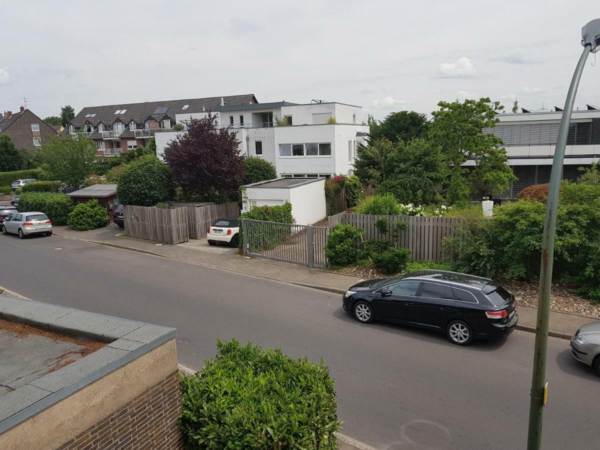 Apartamento Ferien, Messewohnung In Der Nähe Des Uniklinikum Düsseldorf