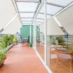 Modernes, Sonniges Appartement Im Herzen Von Duesseldorf