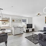Apartment Close To Vf Tower - 53 Sqm - Fair - Kitchen