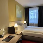 Palm Premium Hotel & Apartments