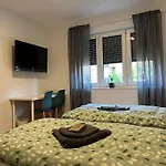 Appartement In Duesseldorf Unterrath Messe/Flughafen