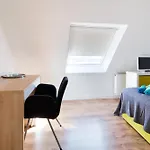 Studiotel Belle Etage
