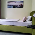 Schloss Hotel Gbr