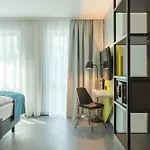 Holiday Inn - The Niu, Seven Dusseldorf Ost By Ihg