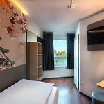 B&B Hotel Duesseldorf-Hbf
