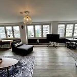 Stillvolles Apartment Mitten In Little Tokyo