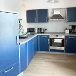 Duesseldorf Messe, 2-Bedroom Duplex Apartment With Terrace And Garden
