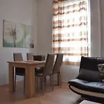 Heerstrasse Apartments