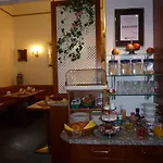 Hotel Adler