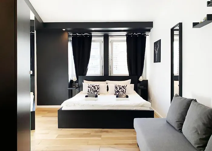 BLK Hostel
