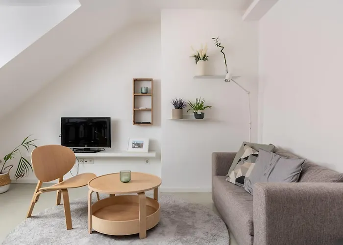 2Bedroom Apartment In Dusseldorf - Near Messe