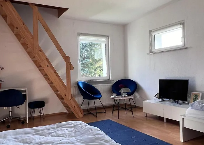 Cozy Apartment With Excellent Transport Links To Old Town, Main Station And Trade Fair