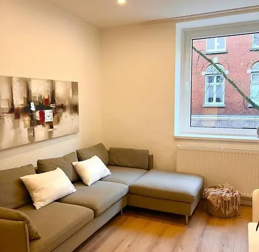 New! Central Modern Apartment