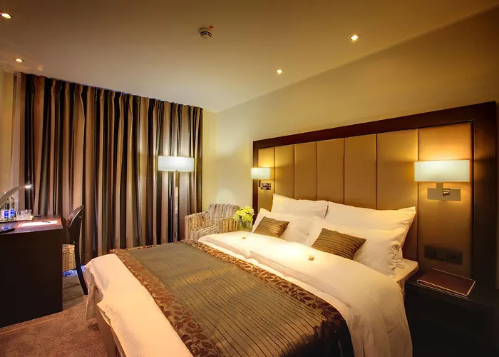 Hotel Favor