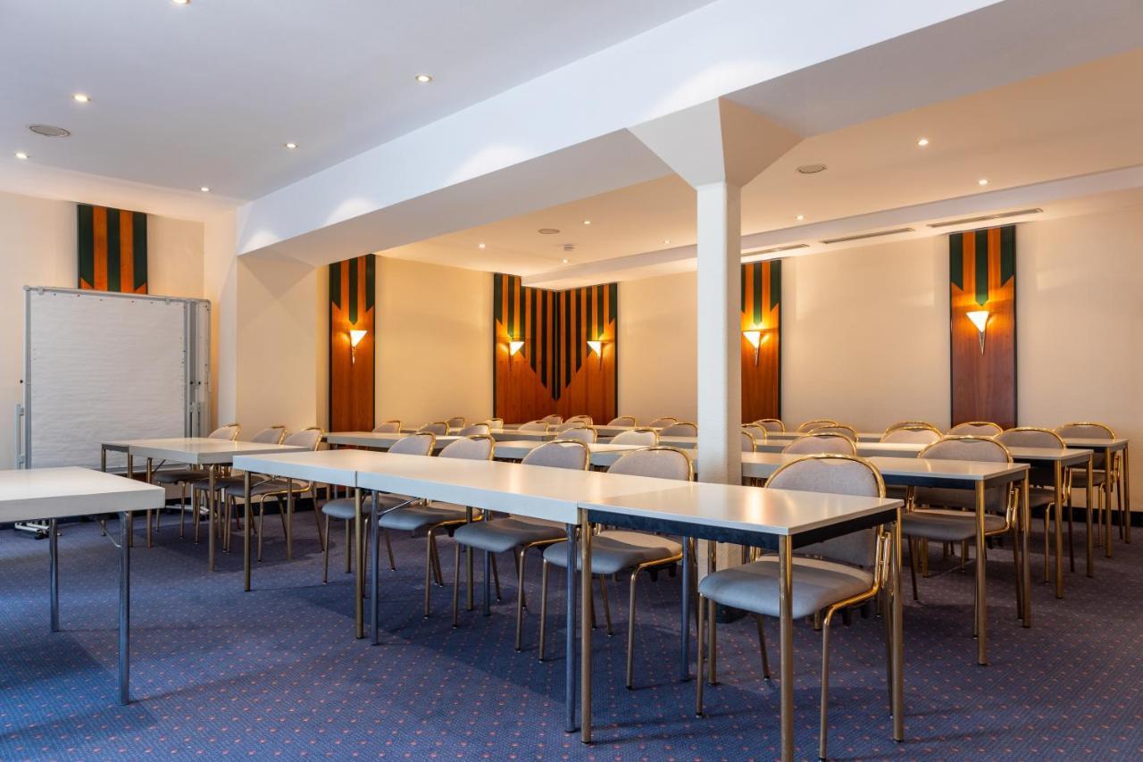 Hotel Trip Esplanade, 4*