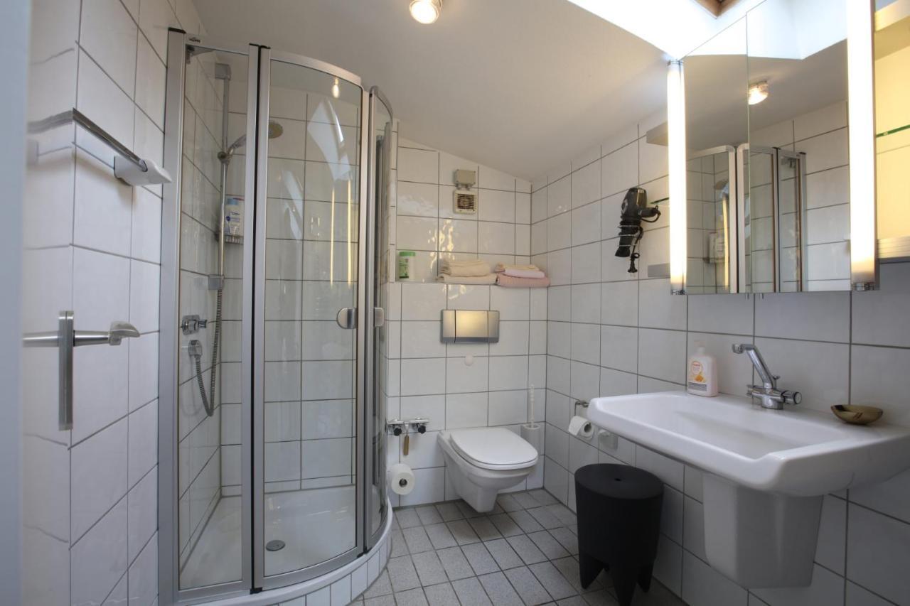 Guest house Air Boardinghouse Tulip Stockum, Zu Fuss - 3 Minuten Zur Messe