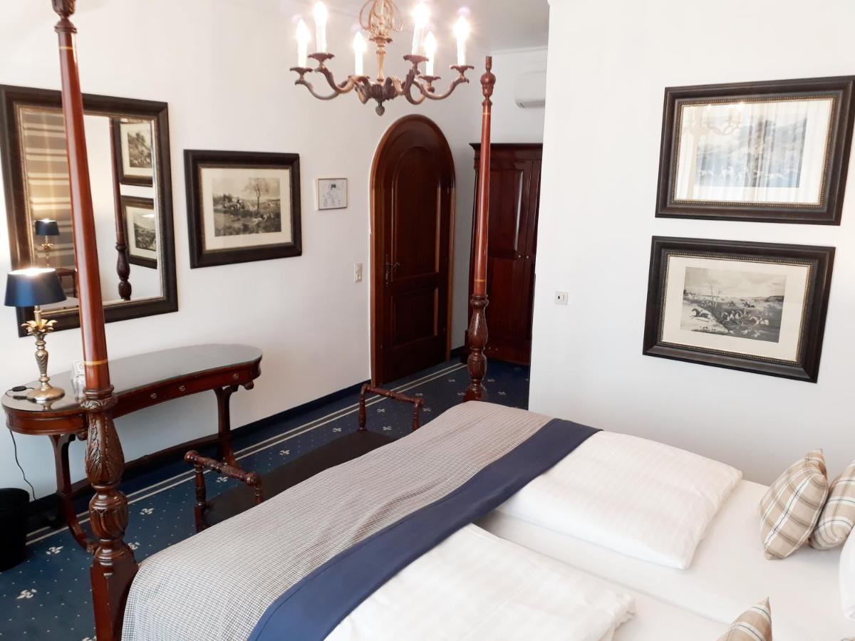 Windsor Hotel 4*