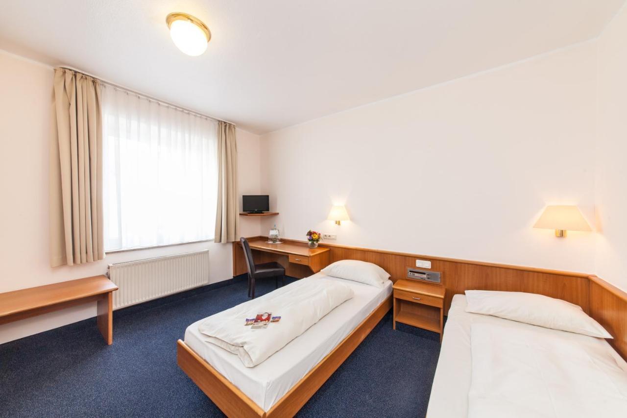 Antares Hotel 3*