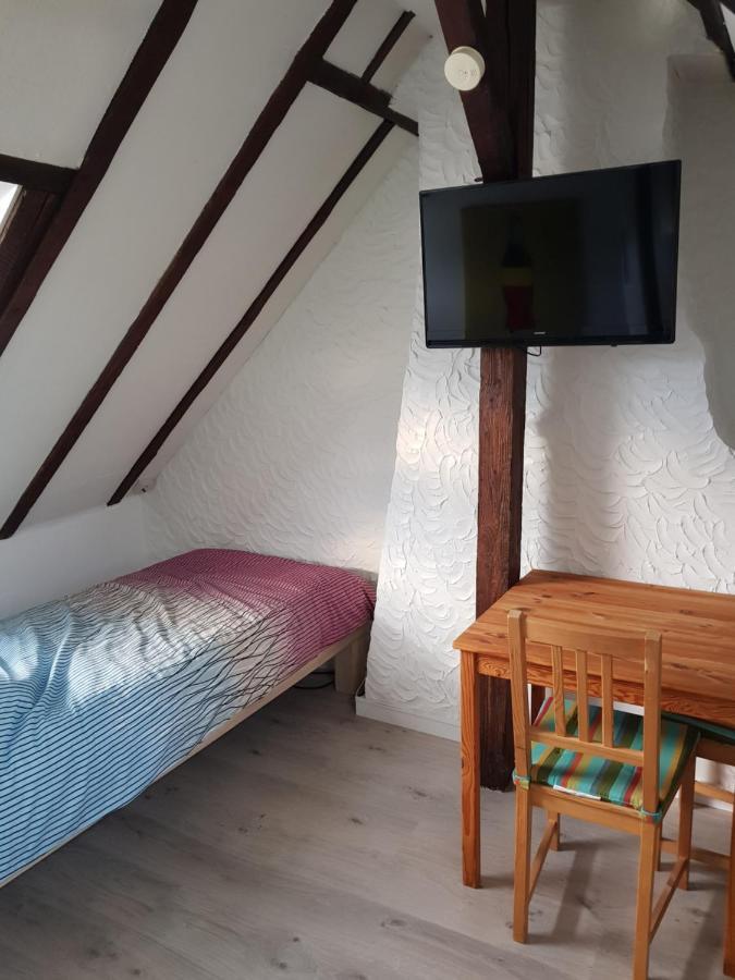Apartment Messezimmer Am Thewissenweg