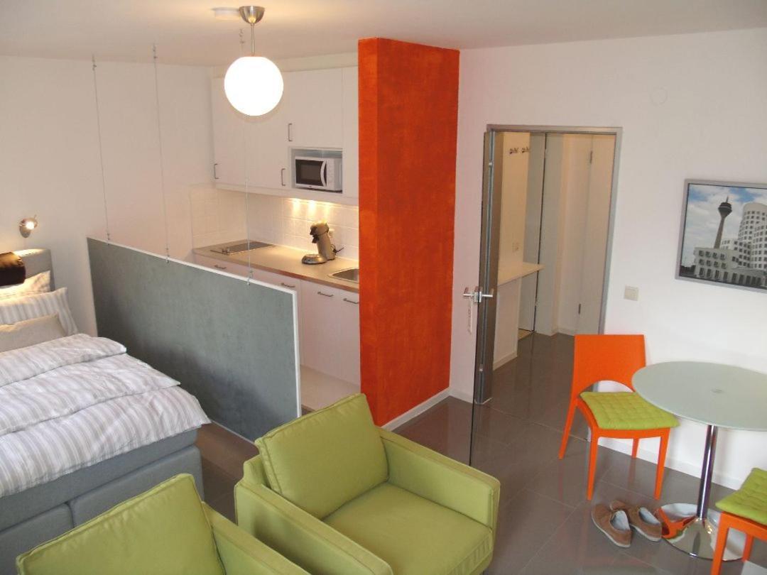Apartment B51 Business