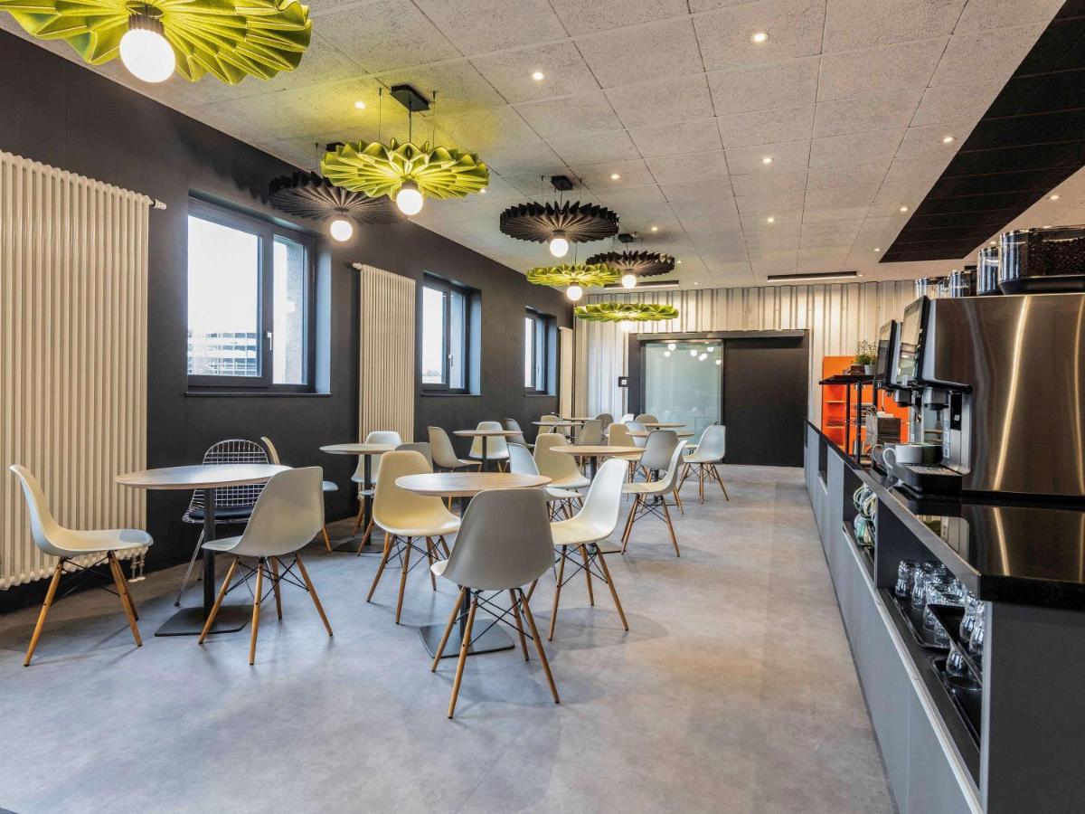 Hotel Ibis Airport 2*