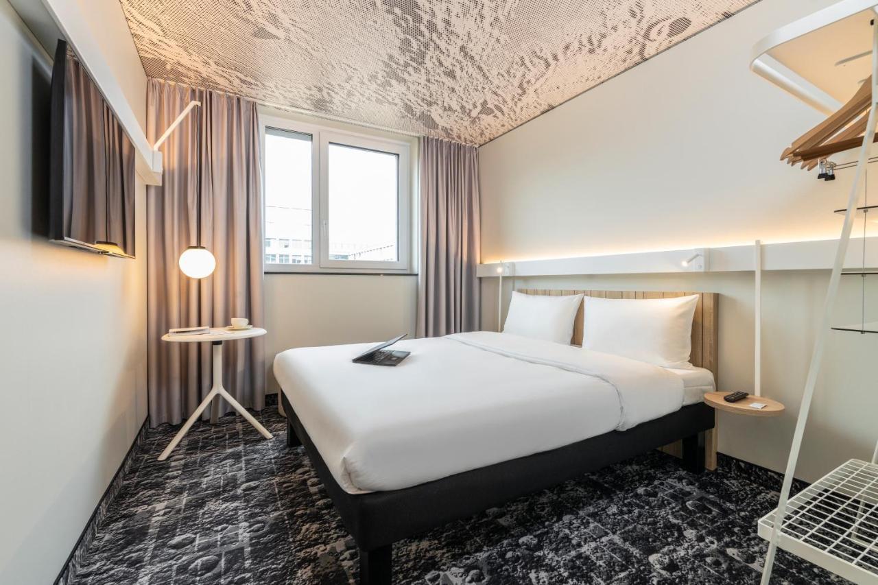 Hotel Ibis Airport
