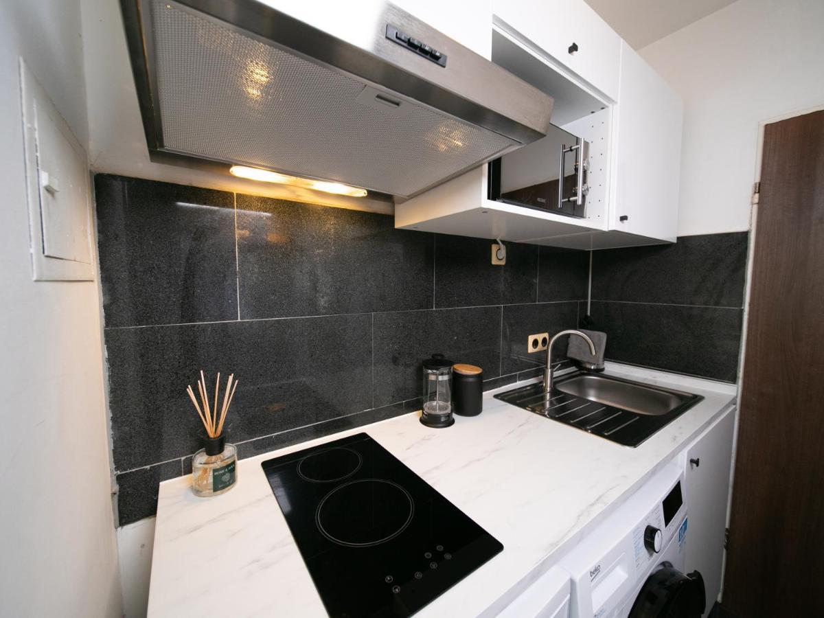 Studio Orange - Zentral Mit Balkon - Altstadt - Messe Dusseldorf