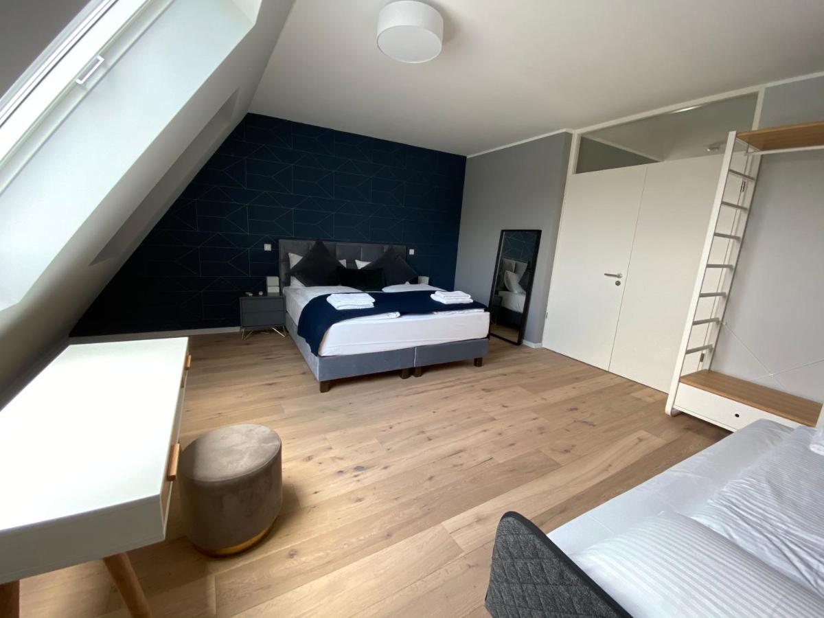 Apartment Sleep *